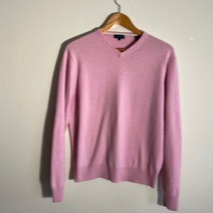 Lily Pulitzer 100 percent cashmere light pink v-neck pullover sweater. Size Med.